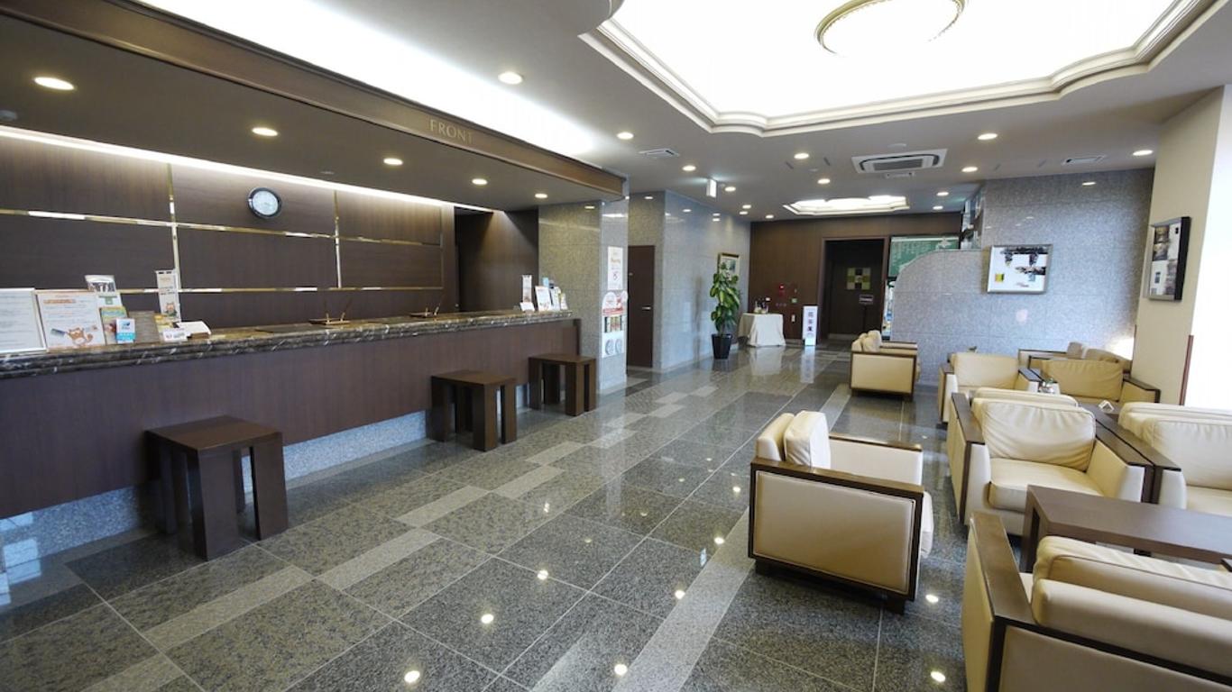 Hotel Route-Inn Aomori Chuo Inter