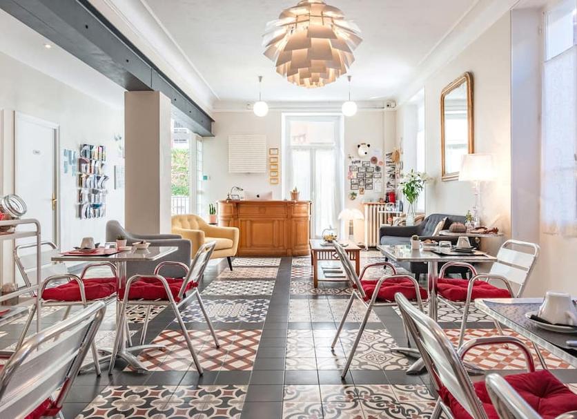 Restaurant Photo