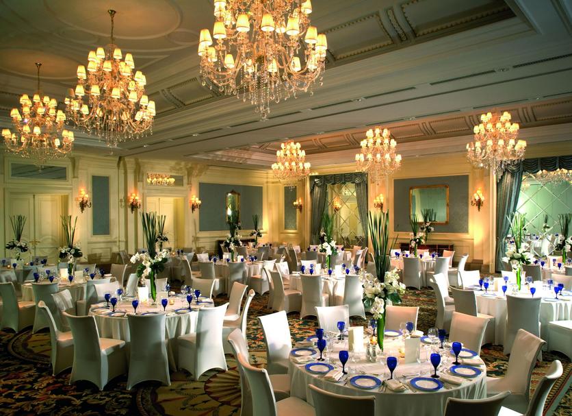 Banquet hall Photo