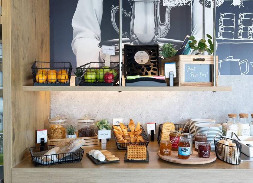 Buffet Photo