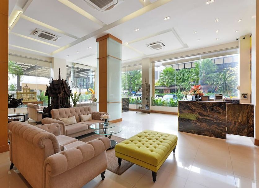 Lobby Photo