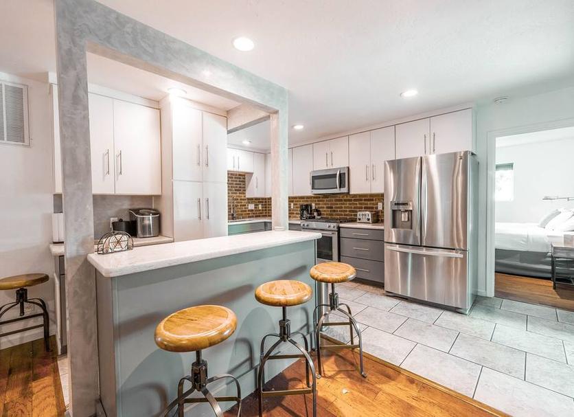 Kitchen Photo
