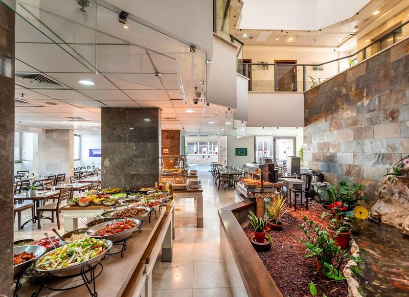Buffet Photo