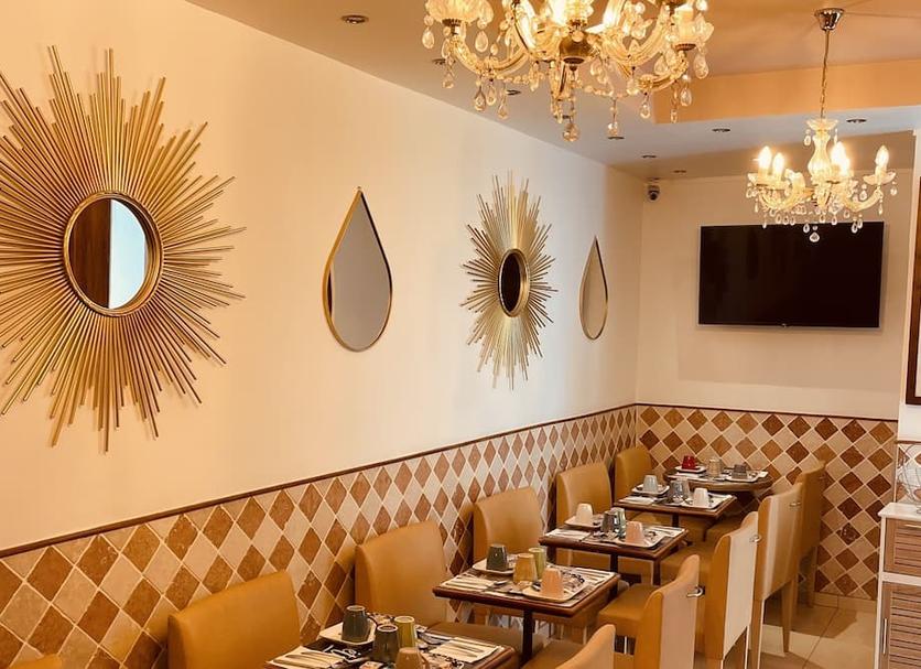 Restaurant Photo