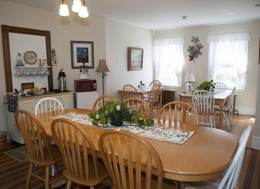 Dining room Photo