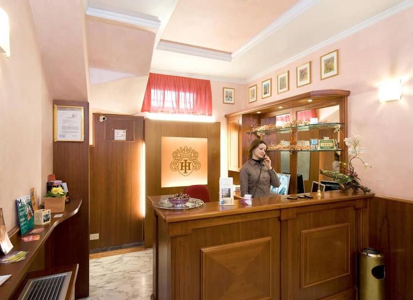 Front desk Photo