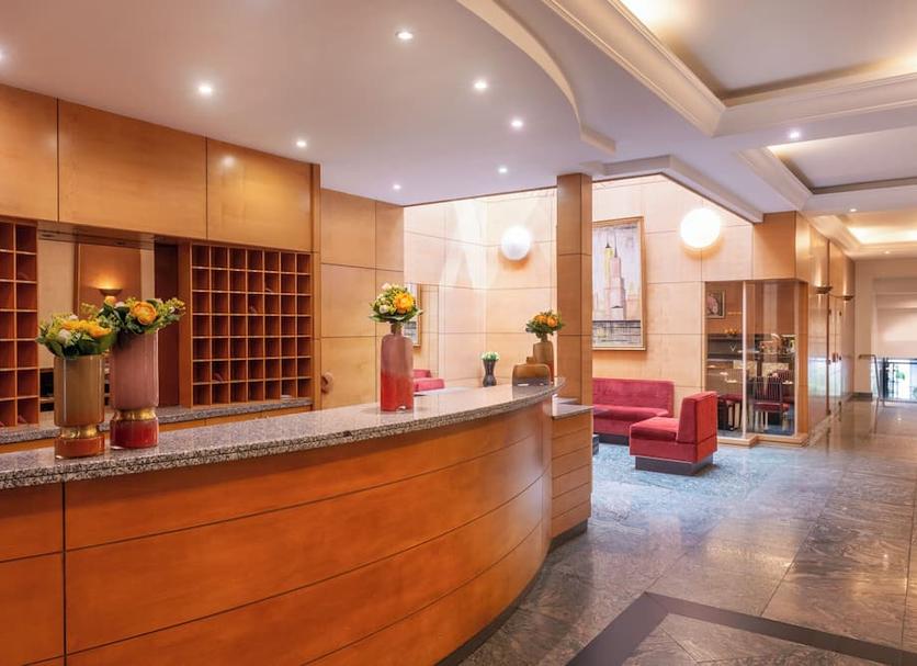 Front desk Photo