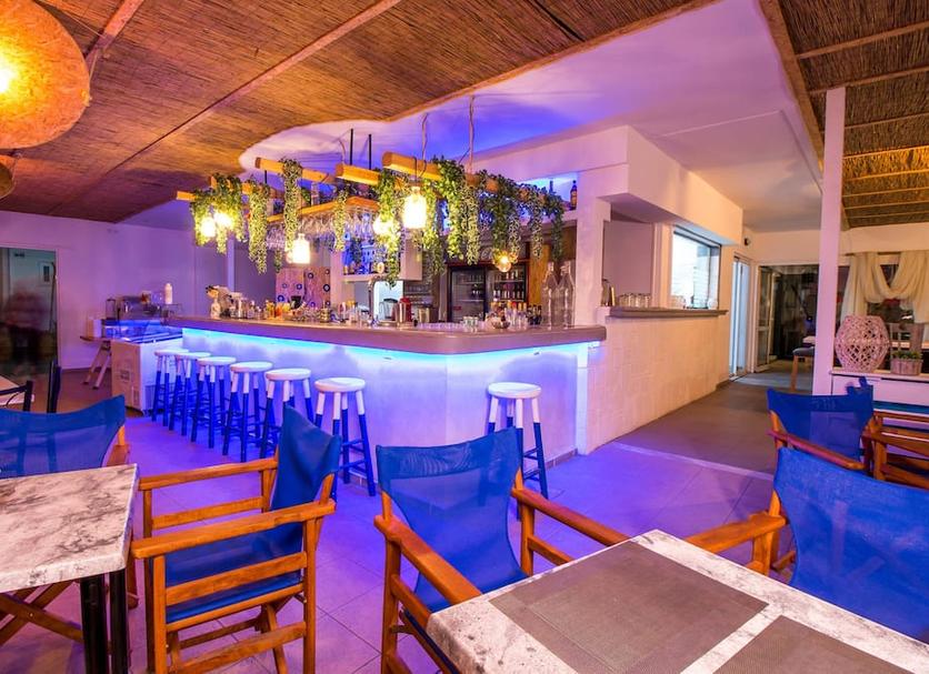 Bar Photo