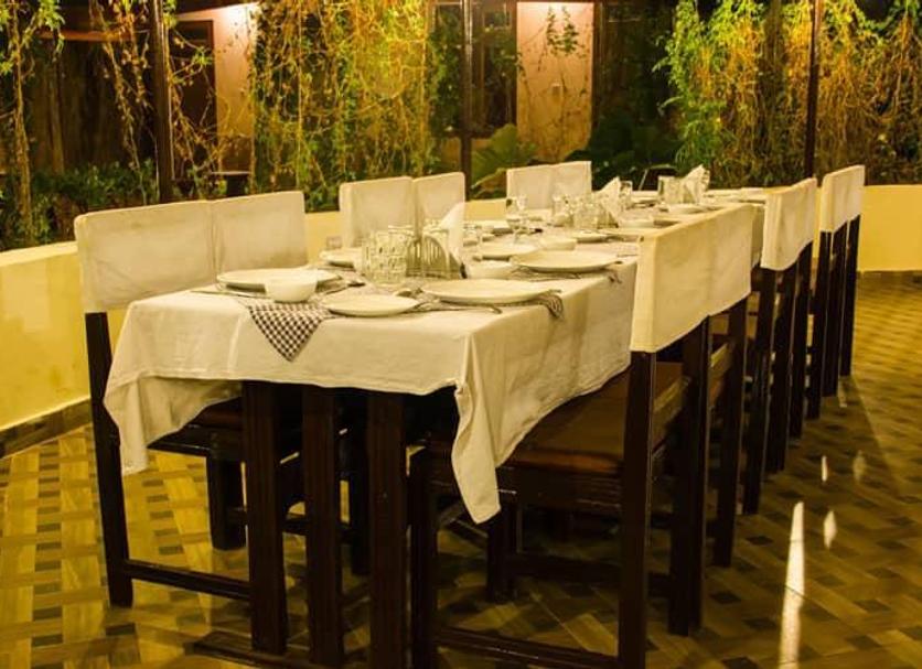 Restaurant Photo
