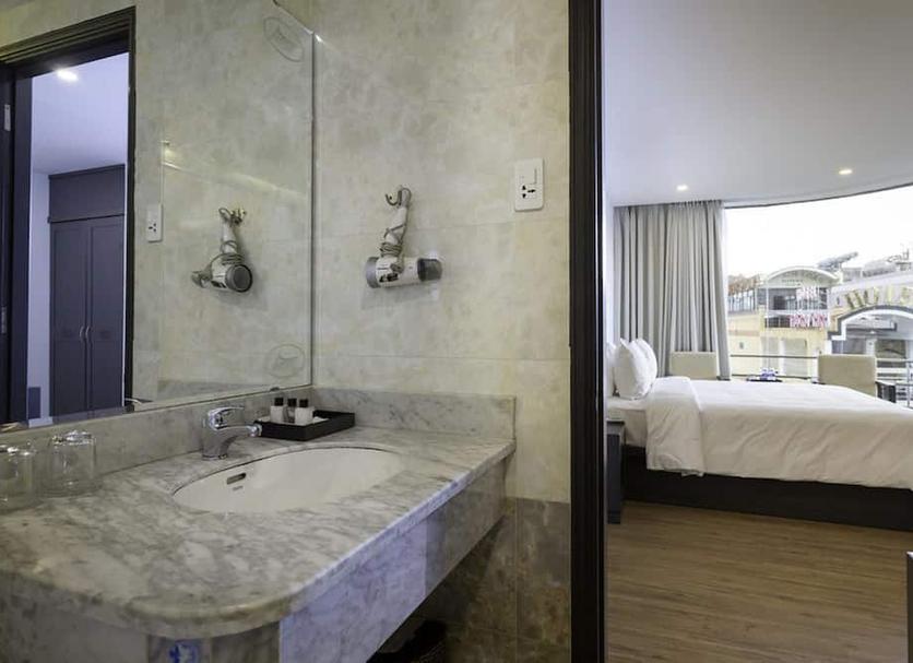 Bathroom Photo