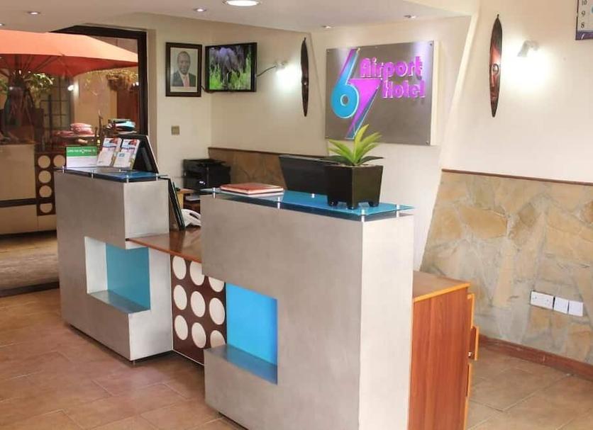 Front desk Photo