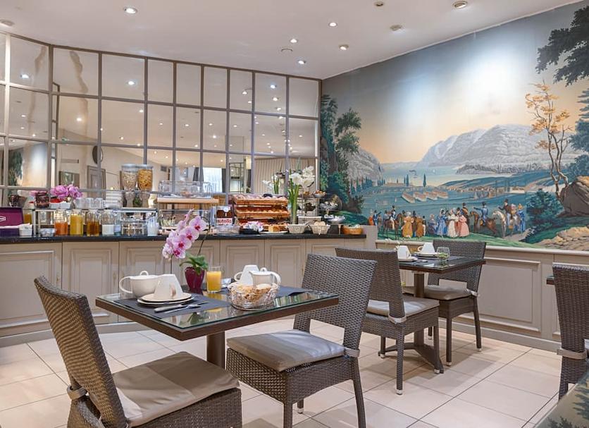 Buffet Photo