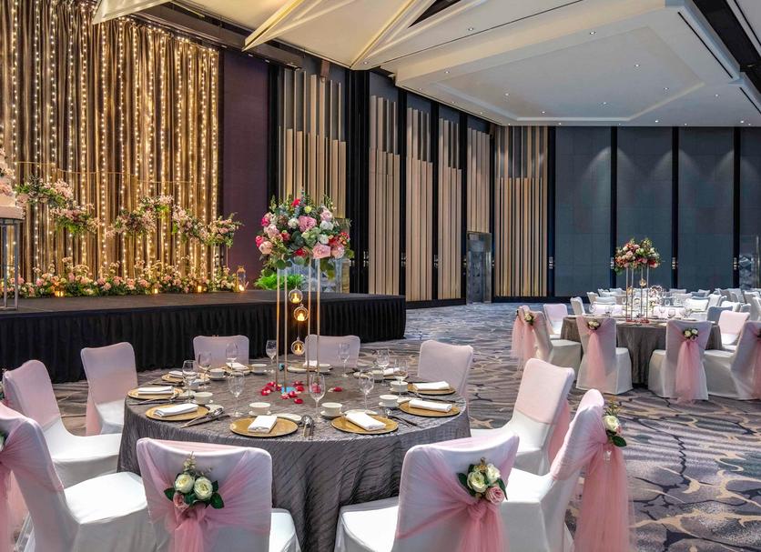 Banquet hall Photo