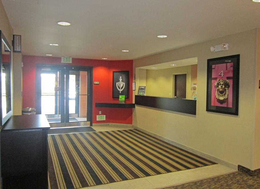 Front desk Photo