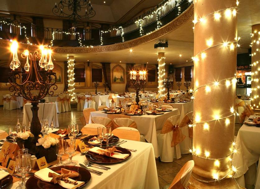 Banquet hall Photo