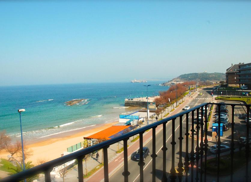 Balcony Photo