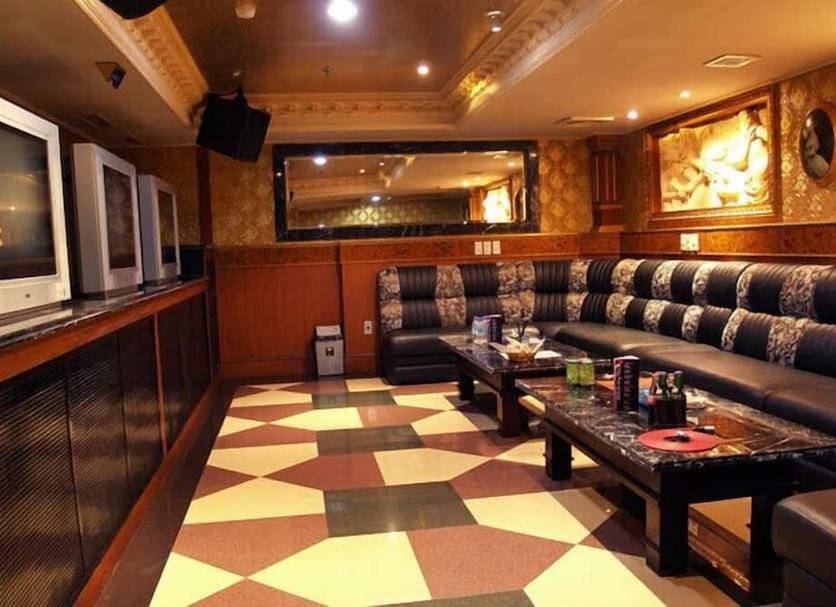 Lounge Photo