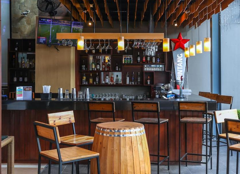 Bar Photo