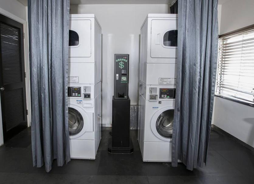 Laundry facility Photo