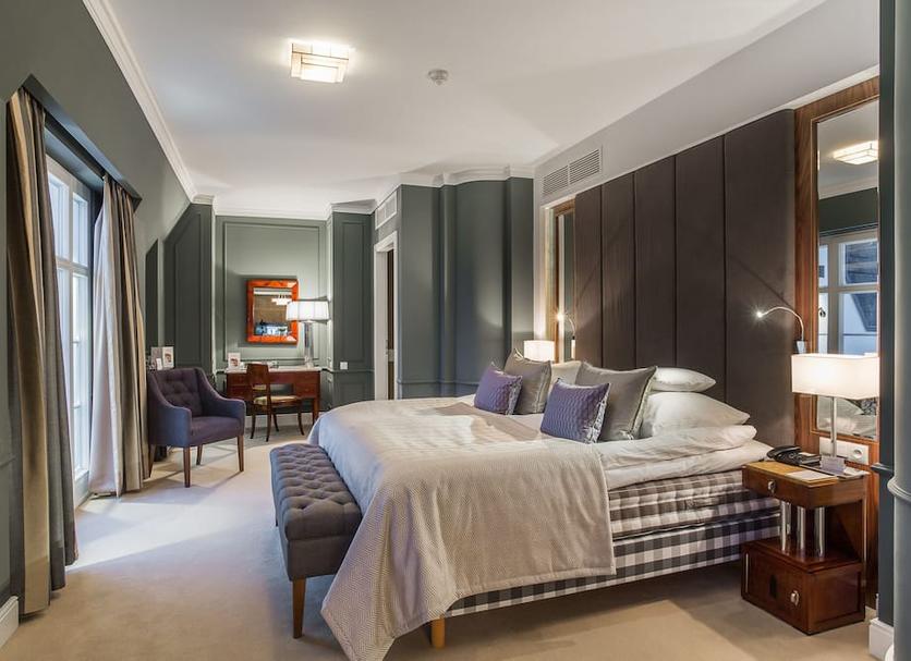 Bedroom Photo
