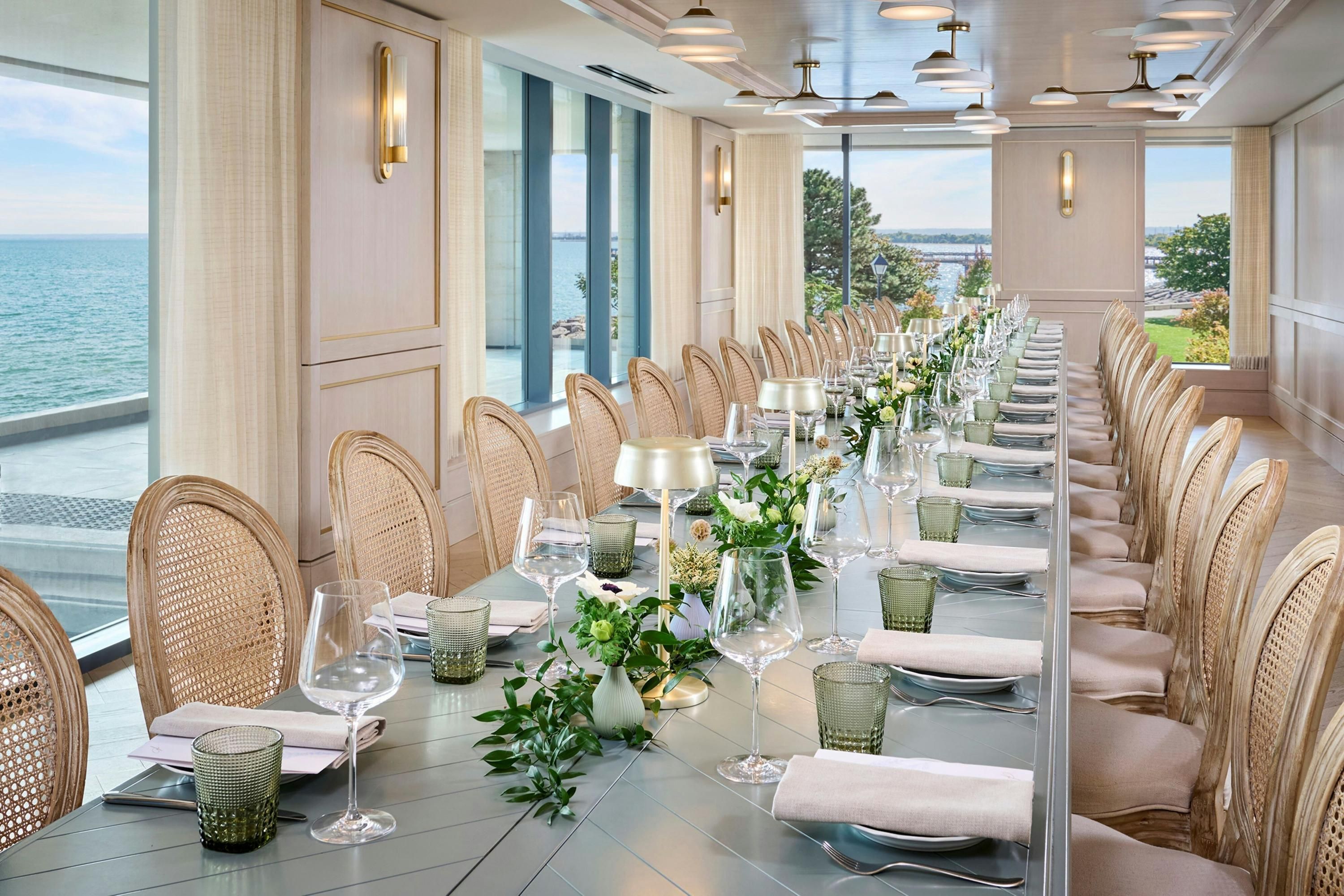 Banquet hall