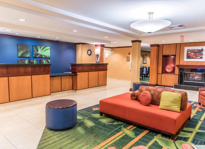 Front desk Photo