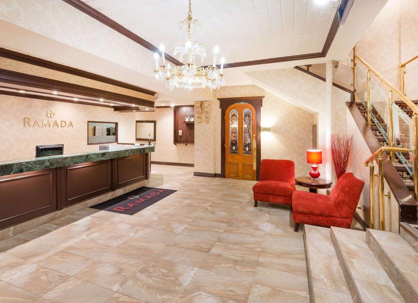 Front desk Photo