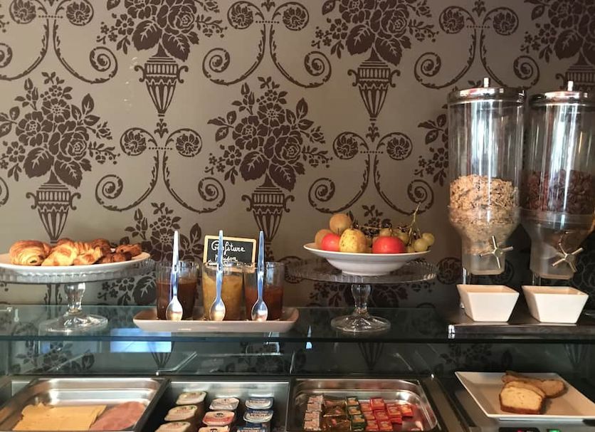 Buffet Photo