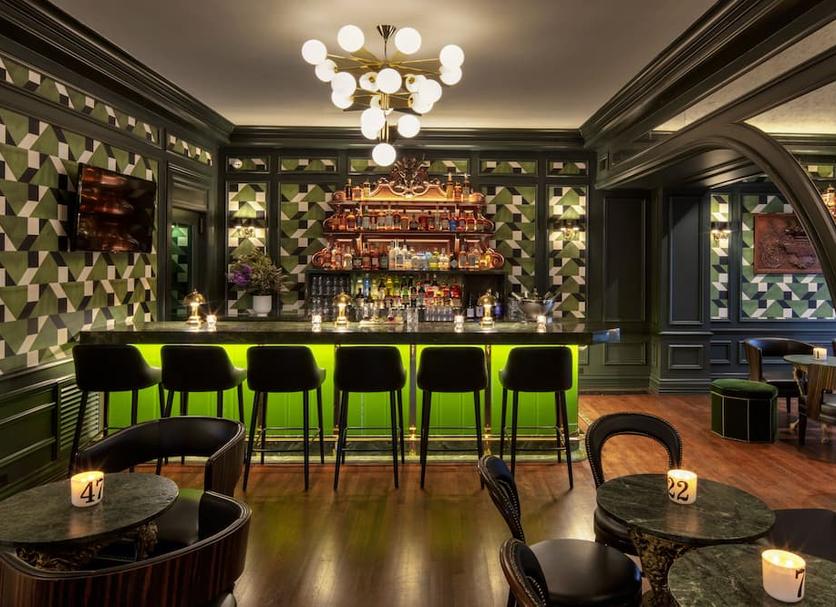 Bar Photo