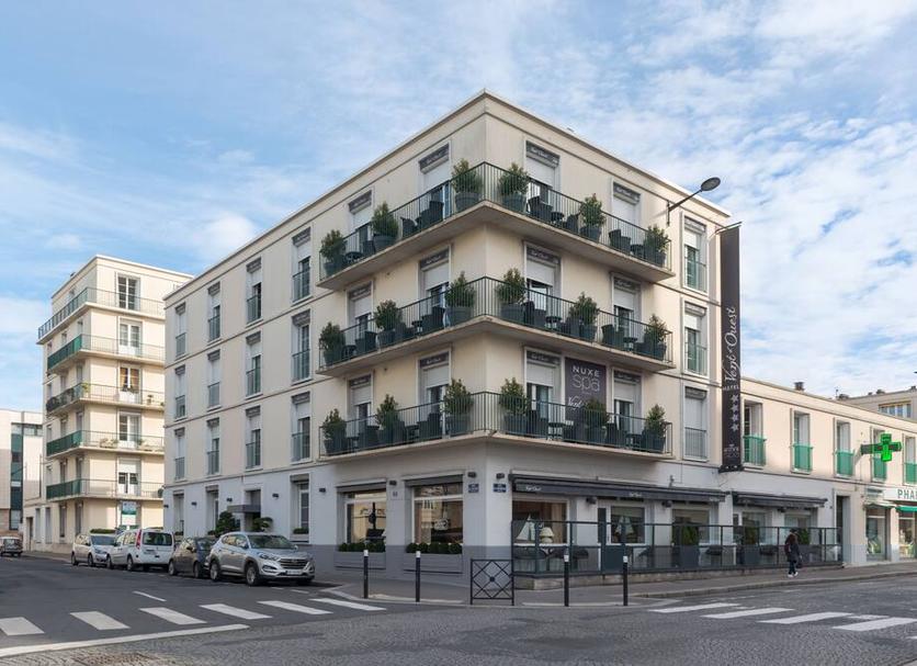 Building Photo