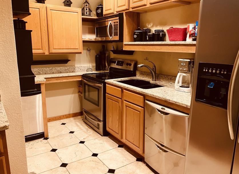 Kitchen Photo
