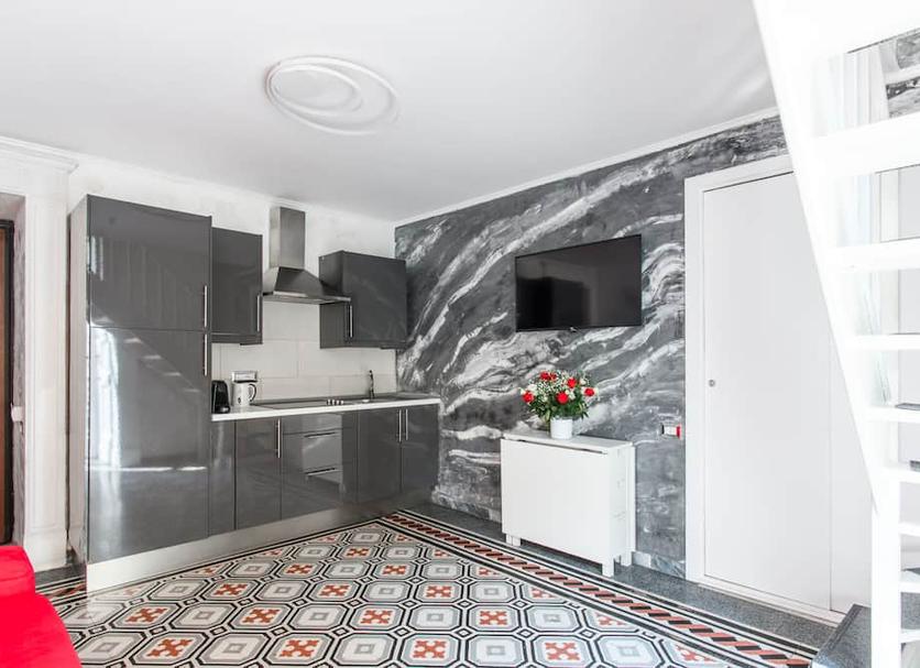 Kitchen Photo