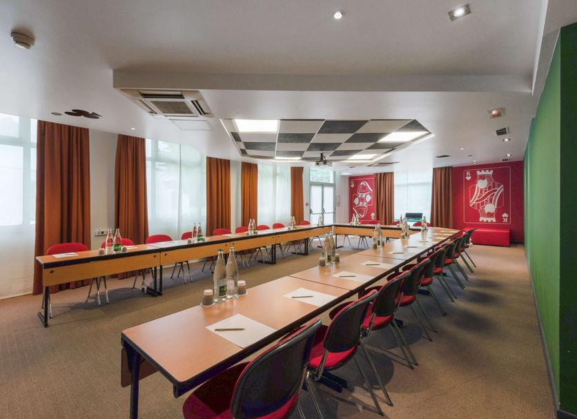 Conference room Photo