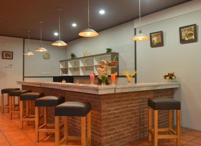 Bar Photo