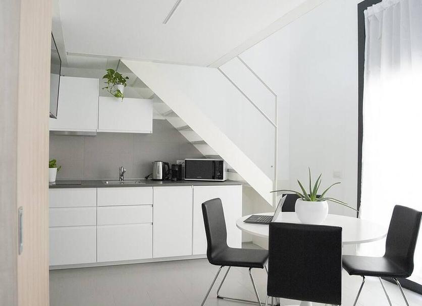 Kitchen Photo