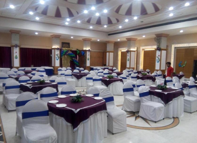 Banquet hall Photo