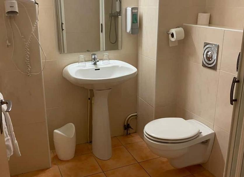Bathroom Photo