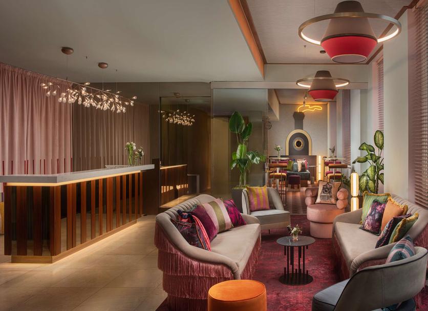 Lounge Photo
