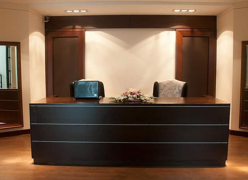 Front desk Photo