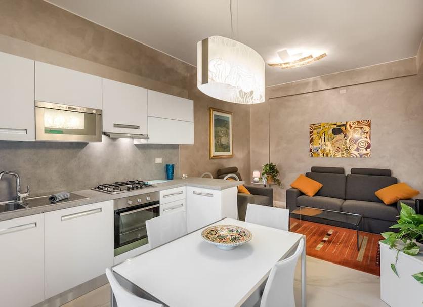 Kitchen Photo