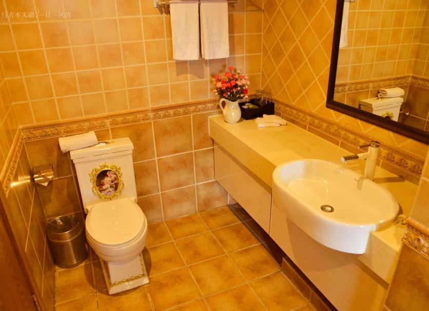 Bathroom Photo