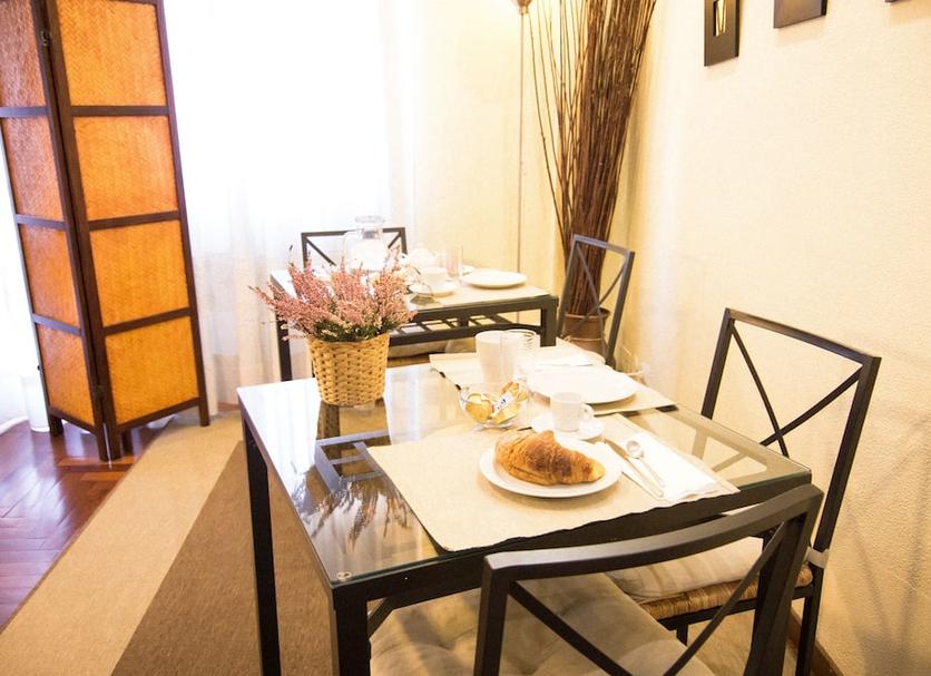 Dining room Photo