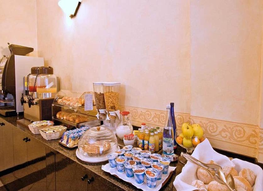 Buffet Photo