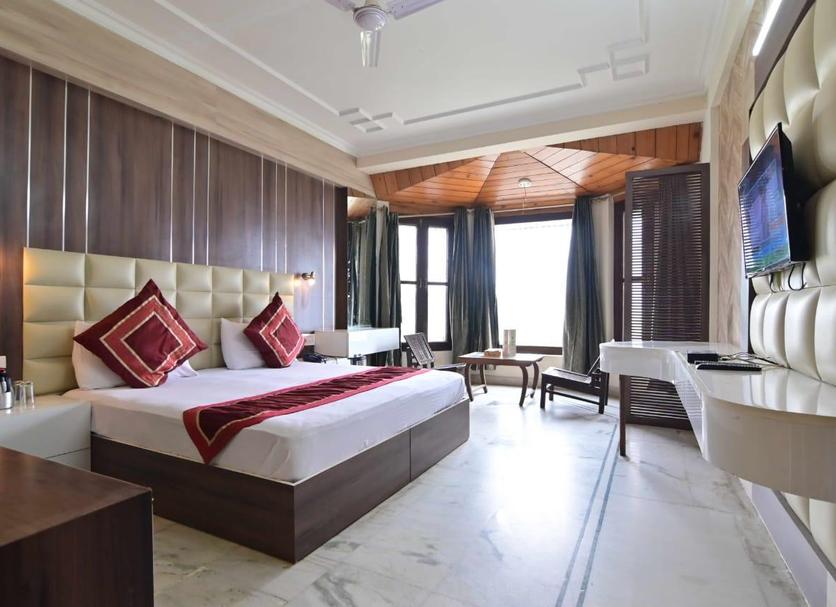 Bedroom Photo