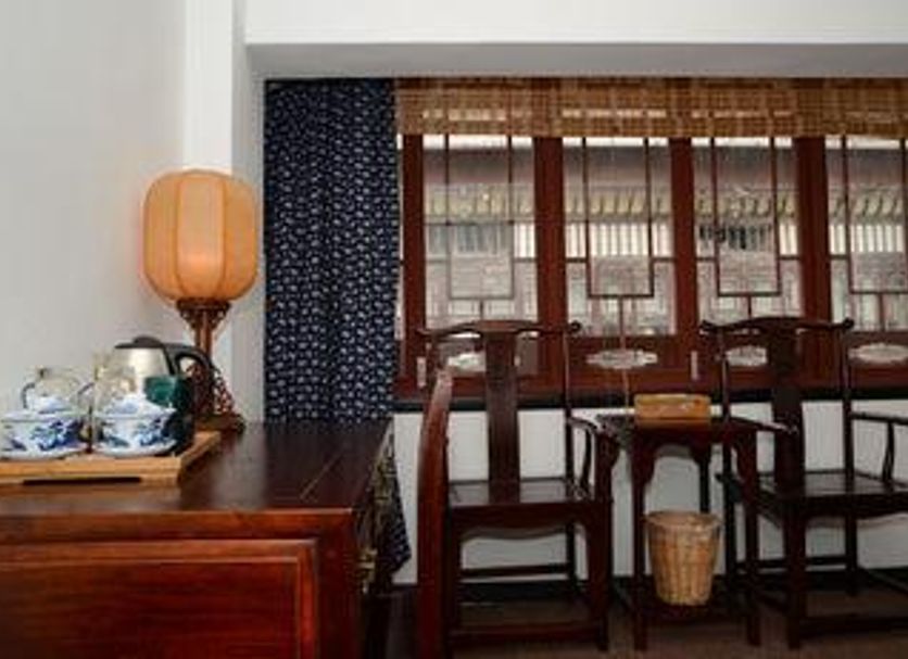 Dining room Photo