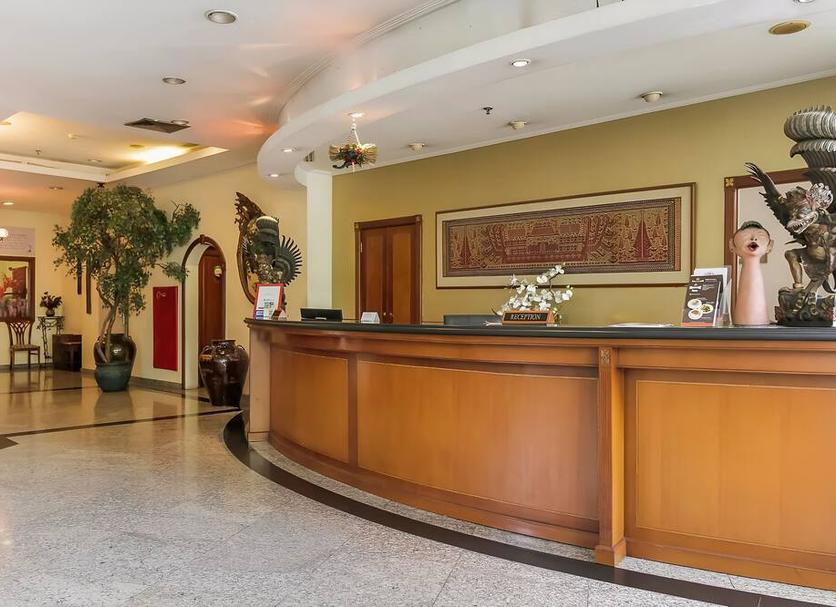 Front desk Photo