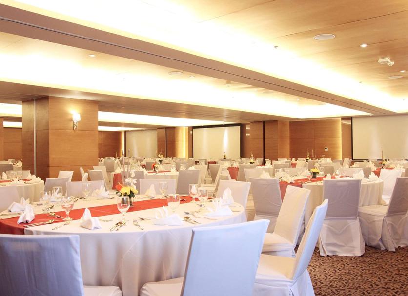 Banquet hall Photo