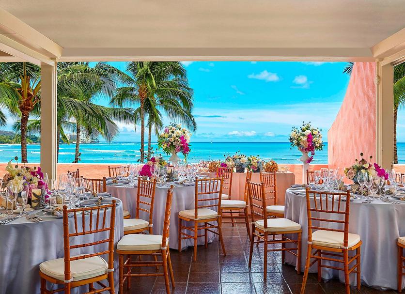Banquet hall Photo