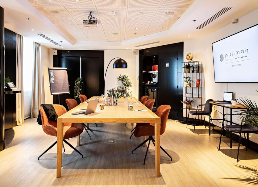 Conference room Photo