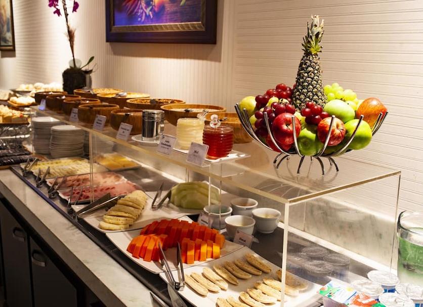 Buffet Photo